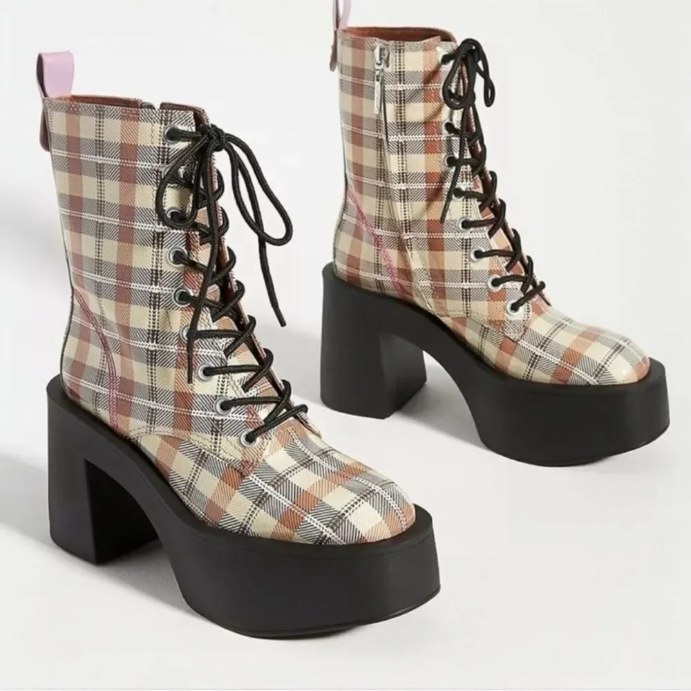 Larroude‎ Plaid Patent Leather Chunky Heel Platform Combat Boot Size 8