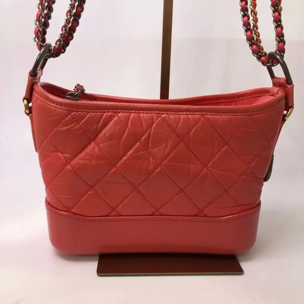 CHANEL brand color