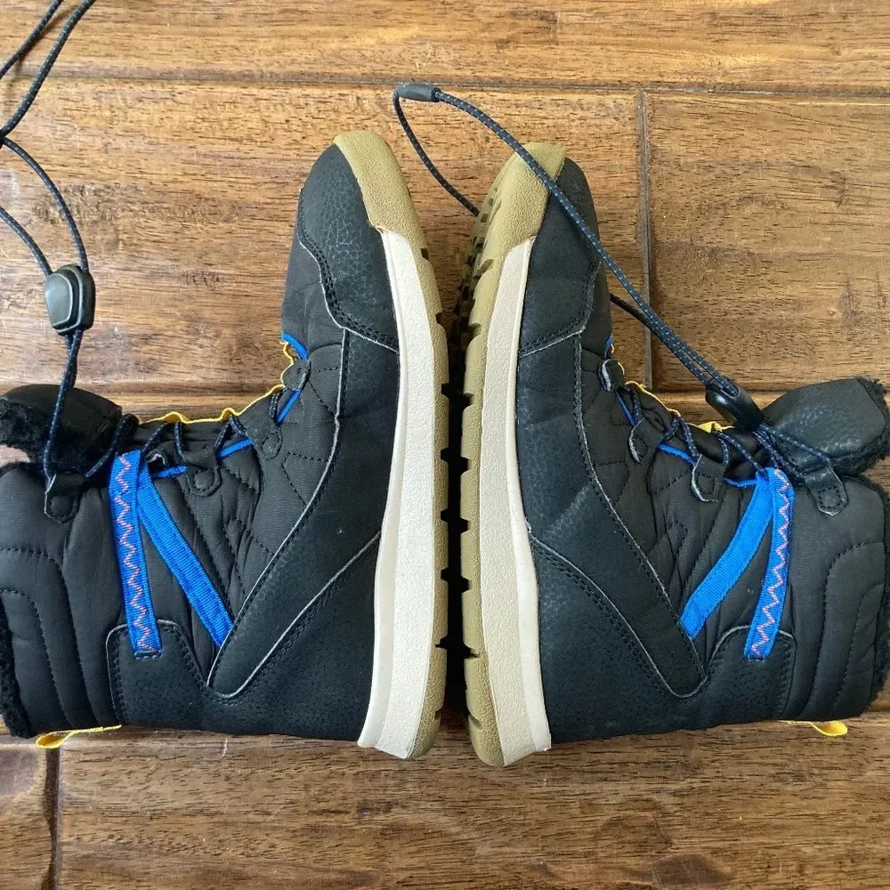 Merrell snow quest