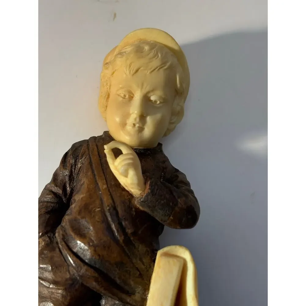 Unbranded small resin