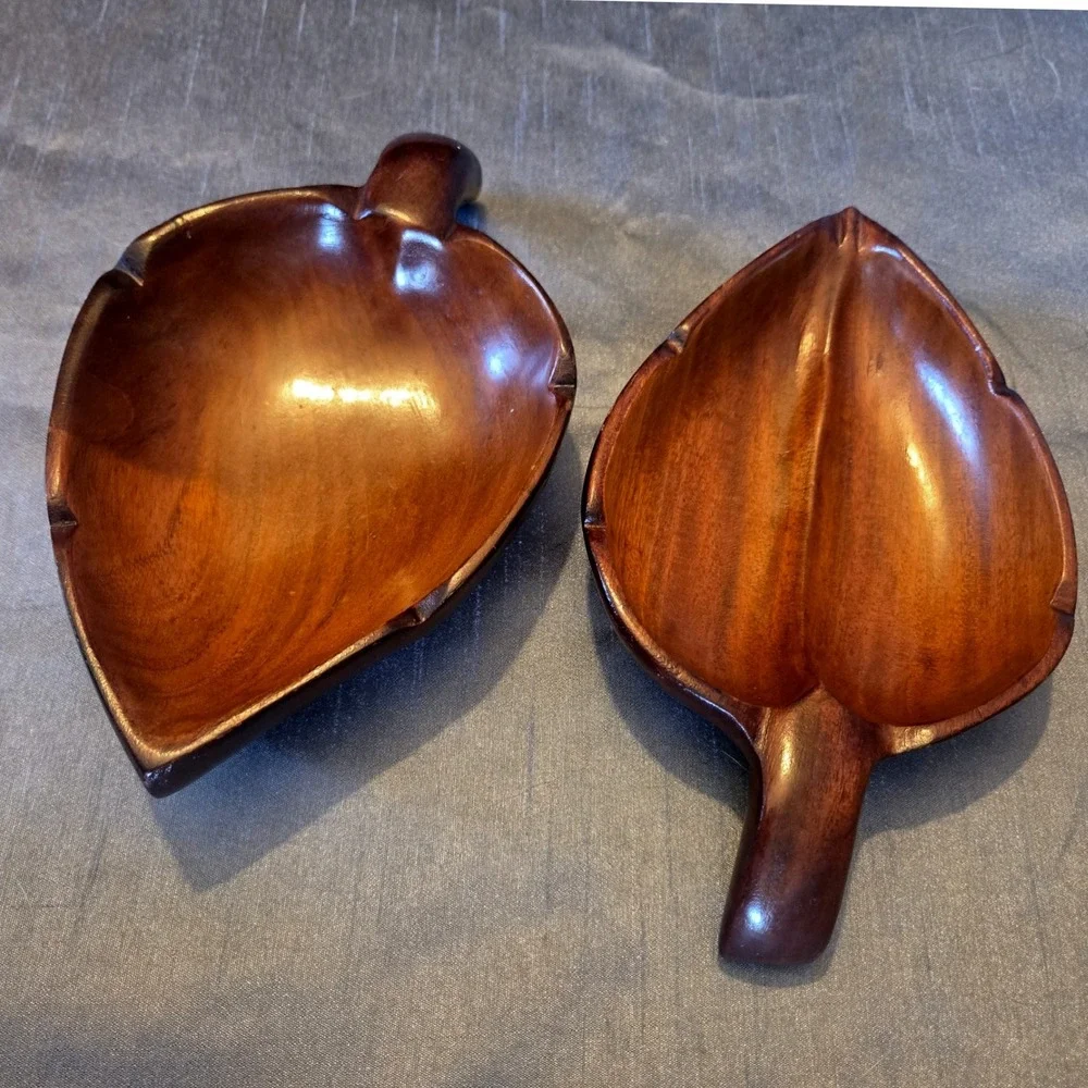 Vintage Hand Carved Mahogany Wood‎ Leaf Dishes Set of 2 Haiti MCM Trinket Trays