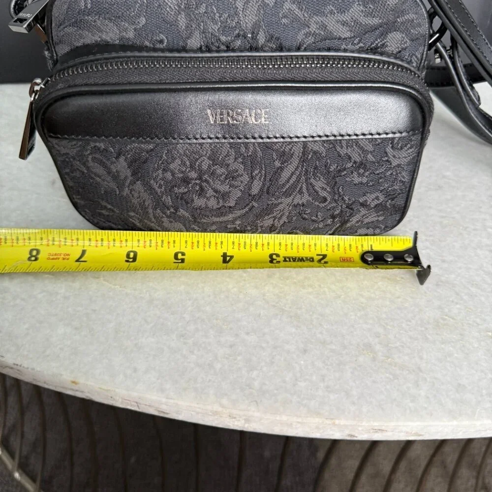 Versace item 1012856