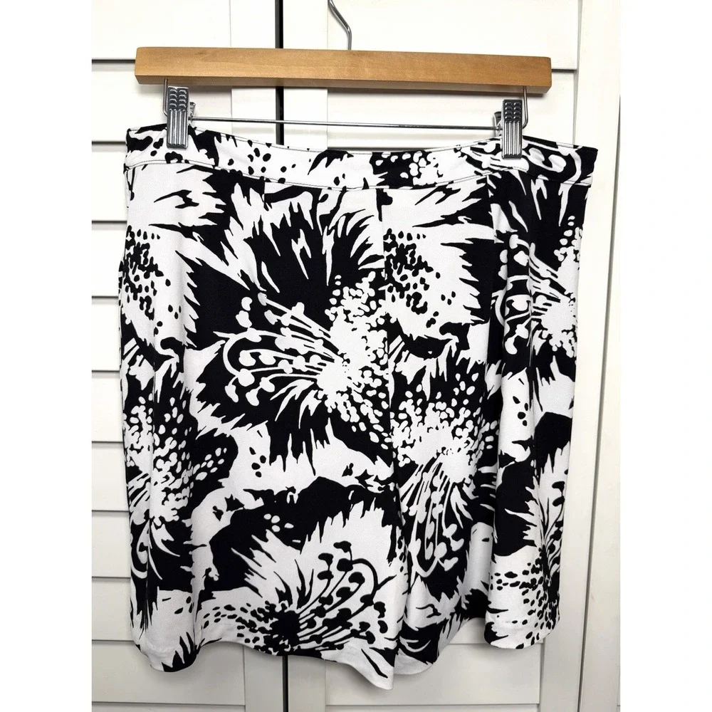 Michael Kors Floral Jersey Wrap Front Skort Resort Beach Women's Size 10 NWT
