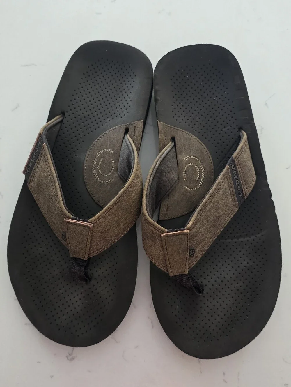 Cobian Men’s Brown Strap Flip Flops with Black Sole Sz 11