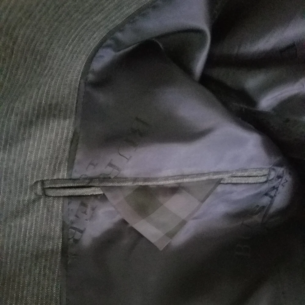 Burberry absolute excellent