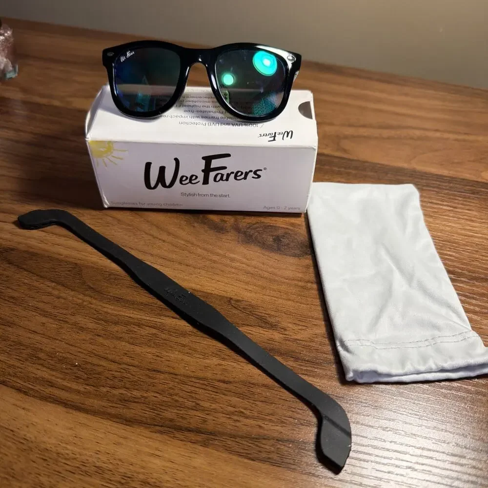 WEEFARERS Original Black/multi Sunglasses 0-2Years Rubber Holder, Bag.