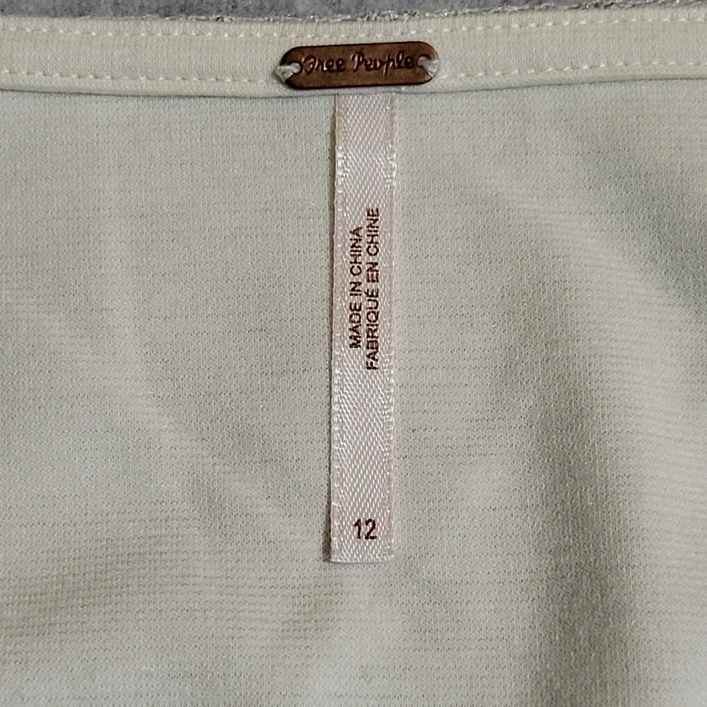 Free People please see