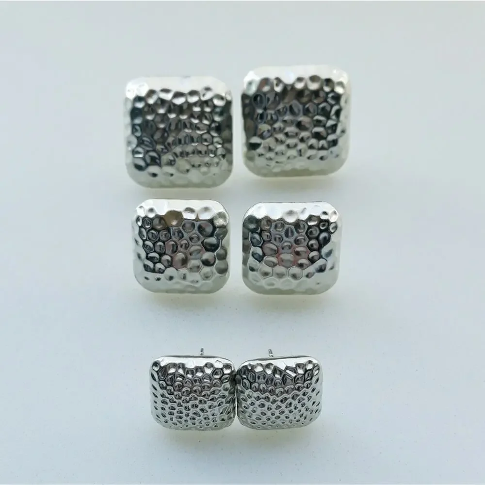 Vintage stud earrings