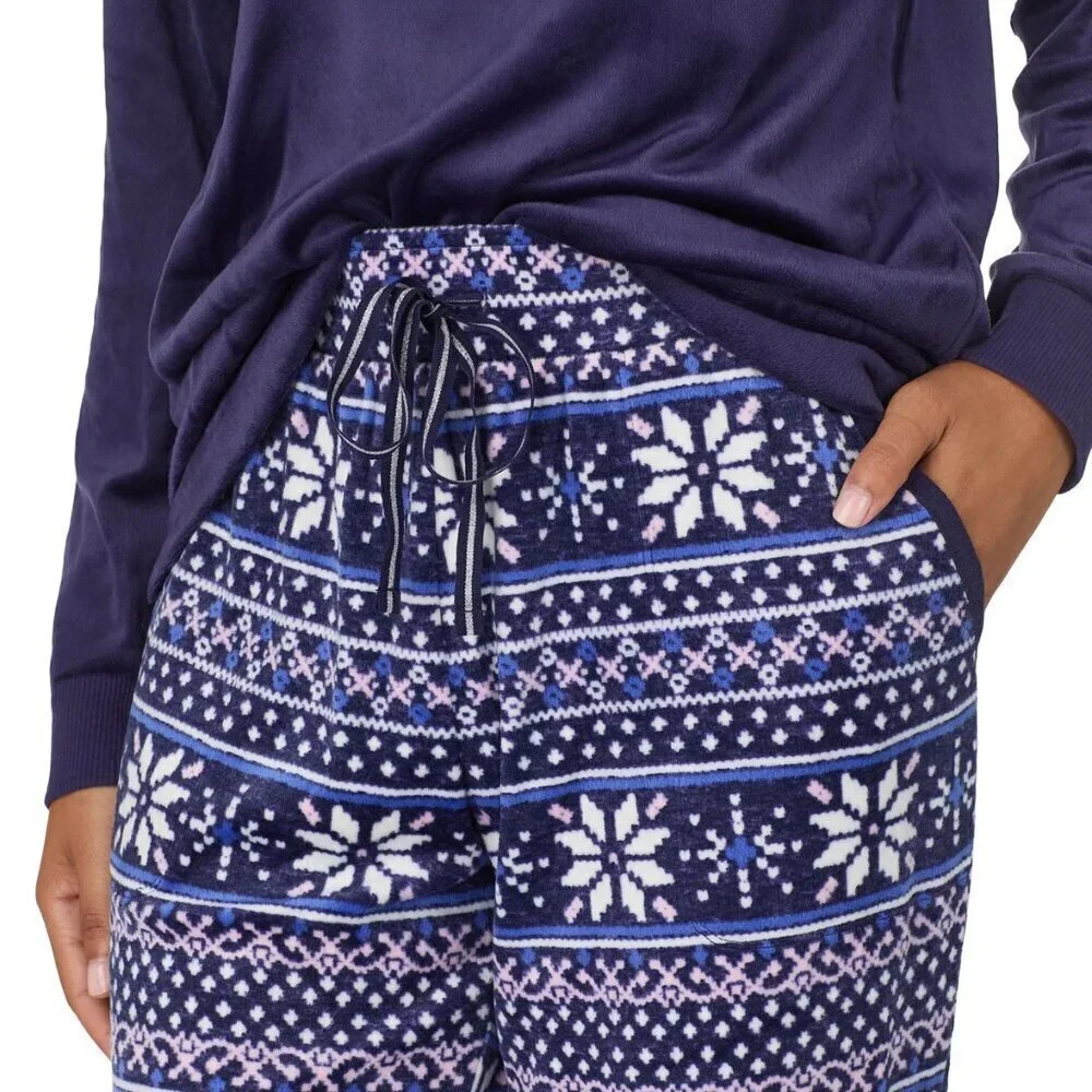 Nautica color blue