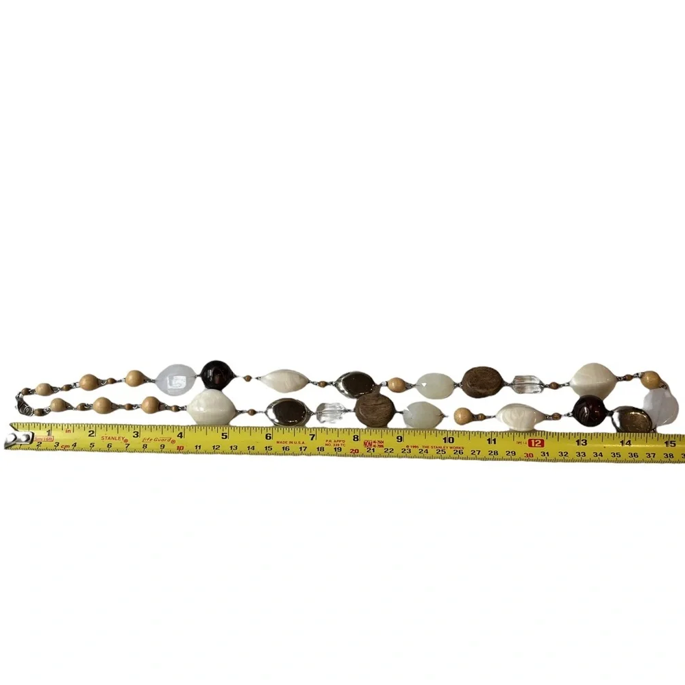 Neutral Tones Beaded Necklace