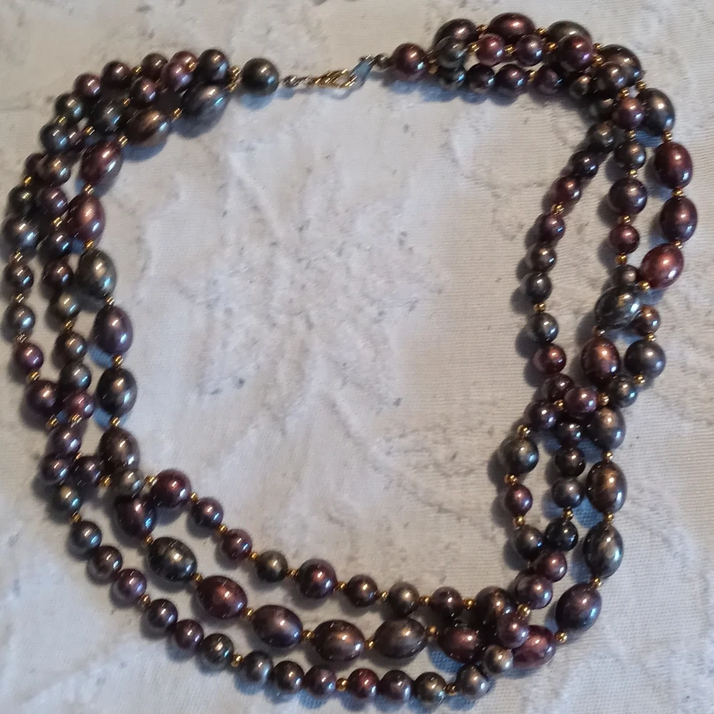Bundle Of 3 Vintage Necklaces