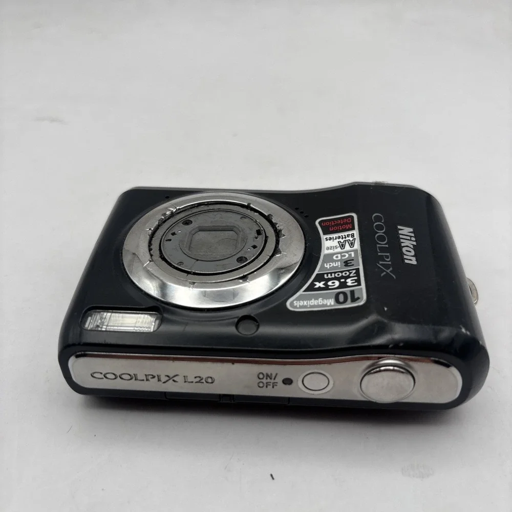 Nikon coolpix l20