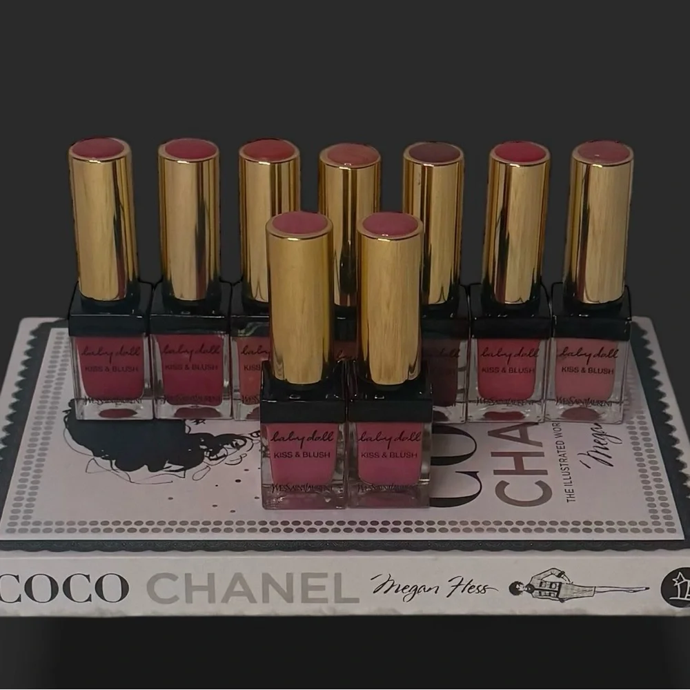 Yves Saint Laurent more tint packaging