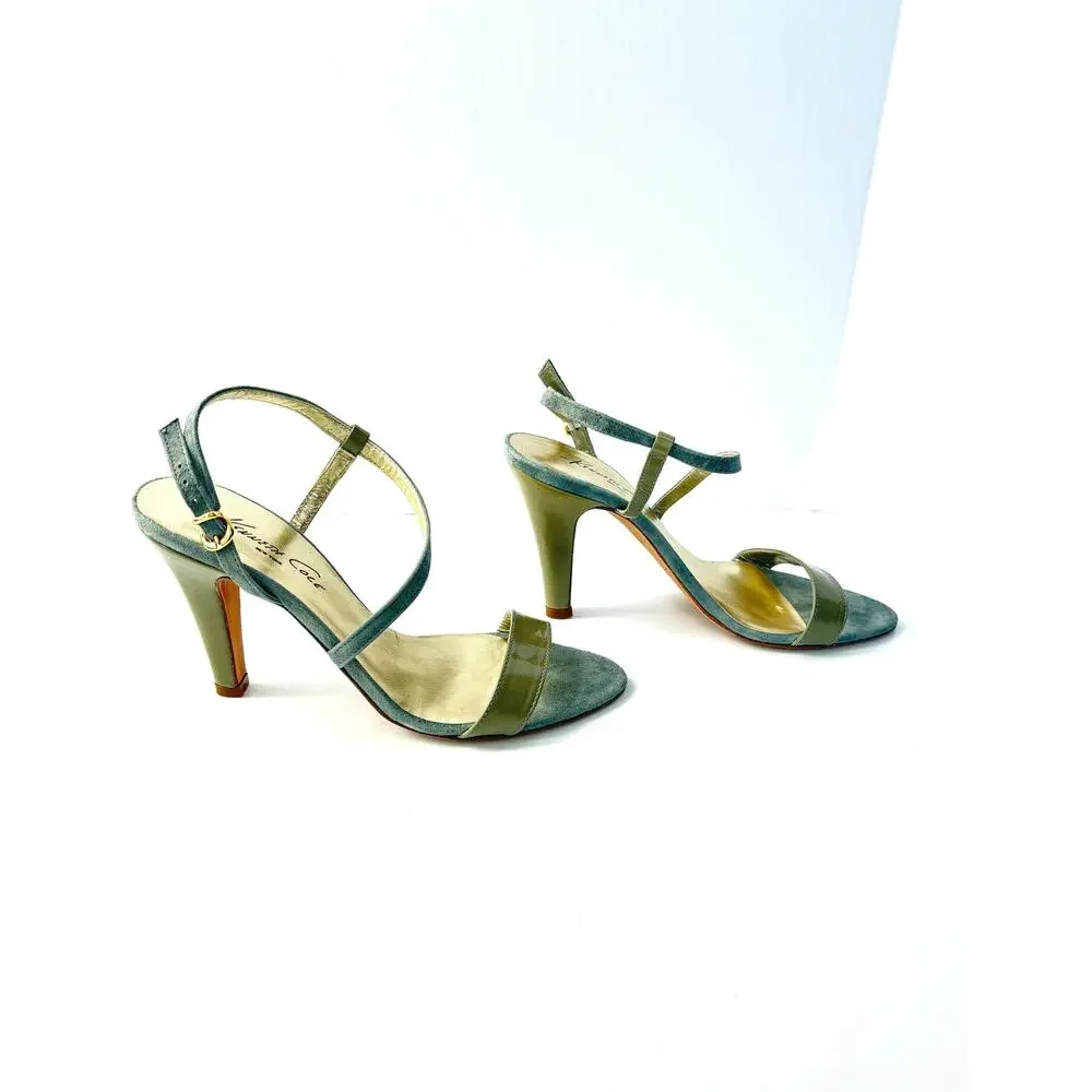 Kenneth Cole elegant timeless