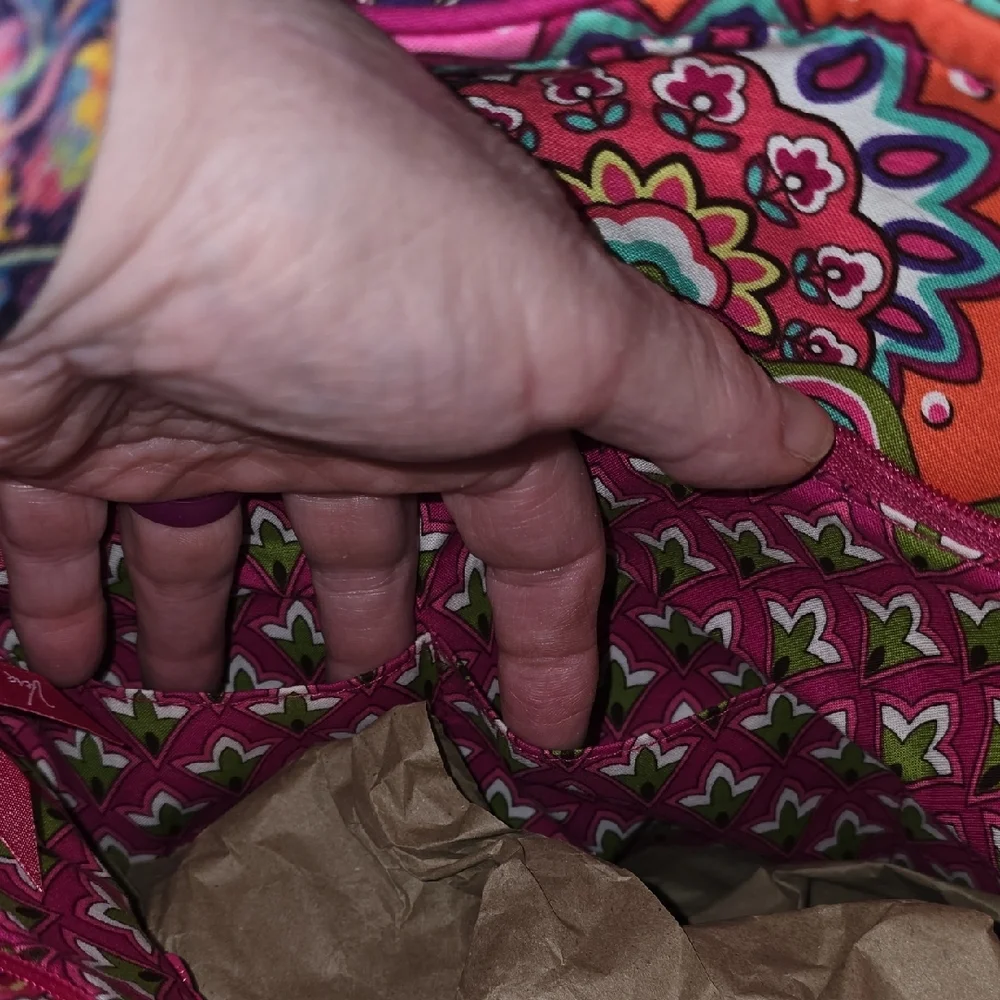 Vera Bradley bag pop