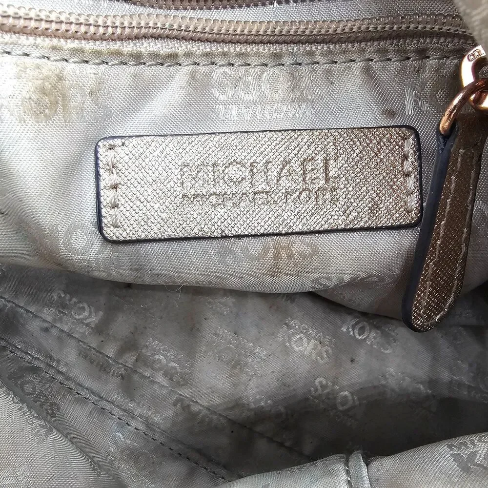 Michael Kors m28 authentic