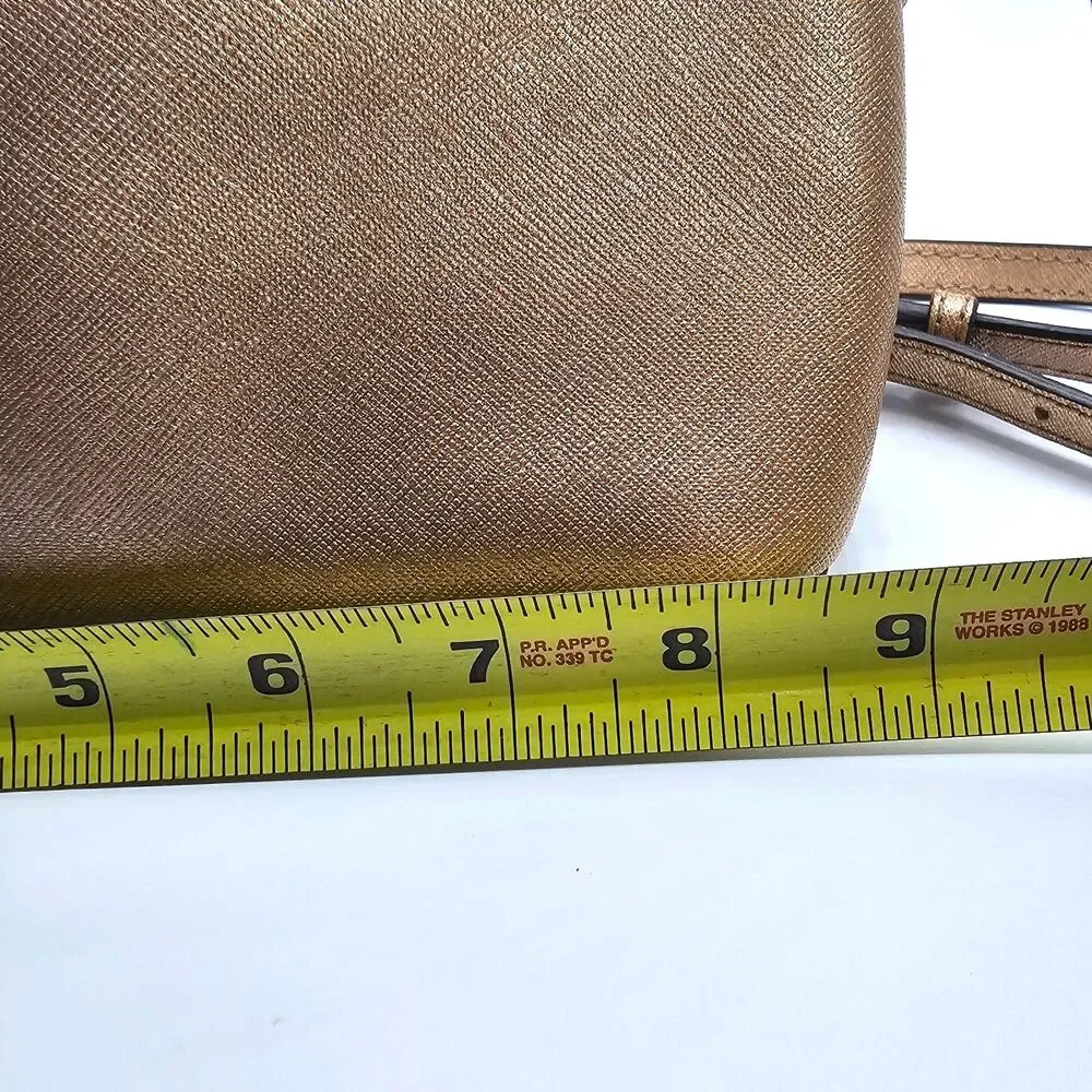 Michael Kors m28 authentic