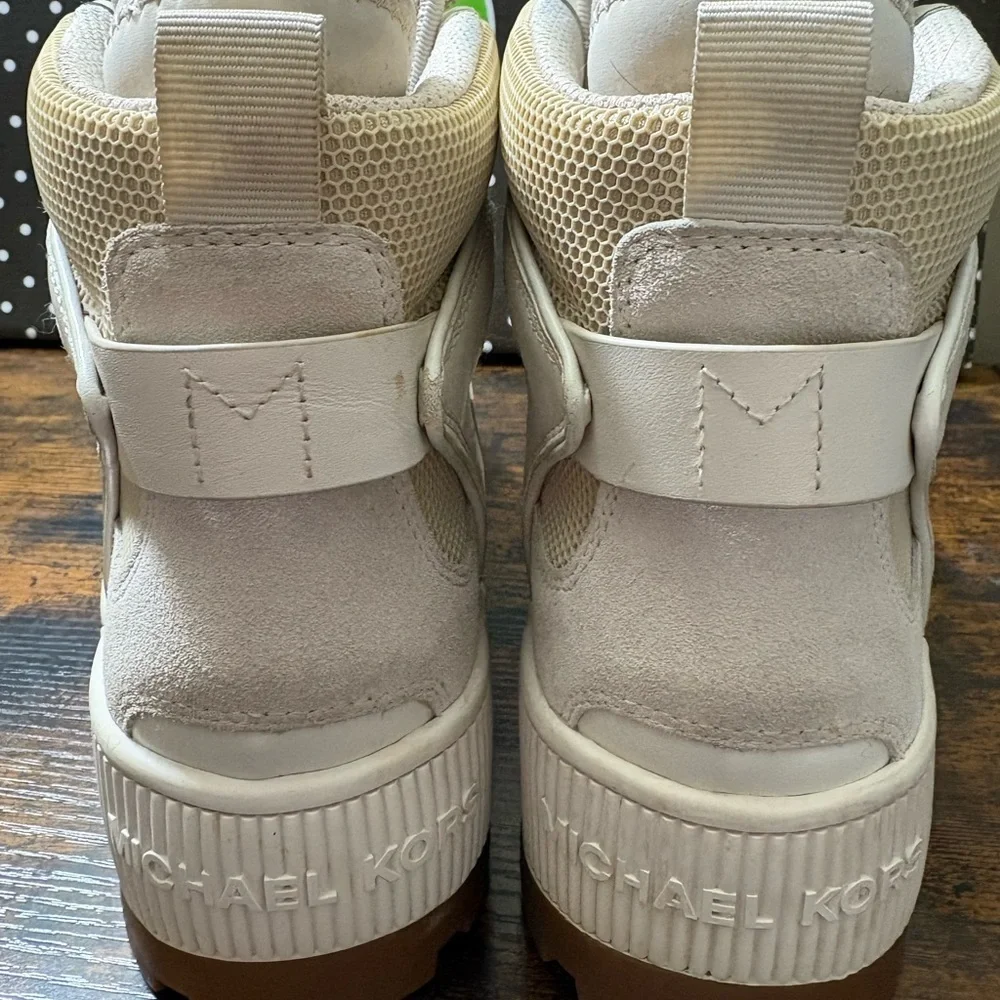 Michael Kors stylish cream