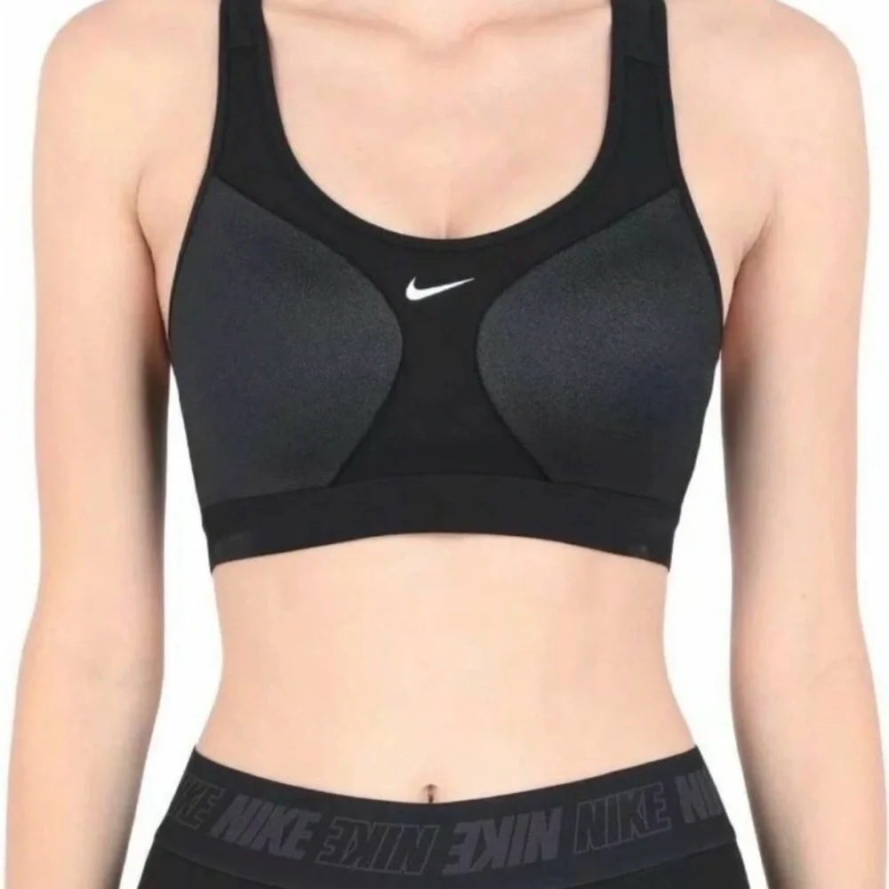 Nike wicking compression center