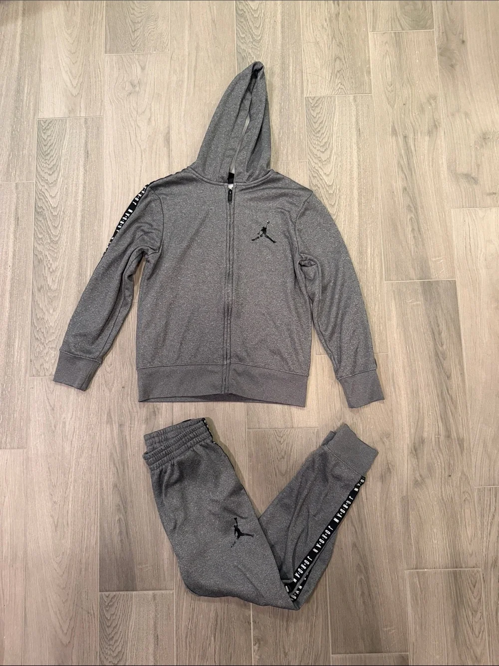Jordan Kids Grey Hooded Zip Jacket & Matching Joggers Set Size S