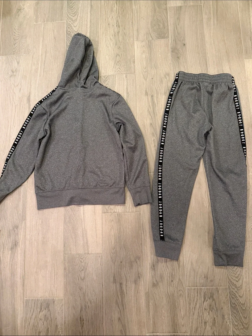 Jordan good top