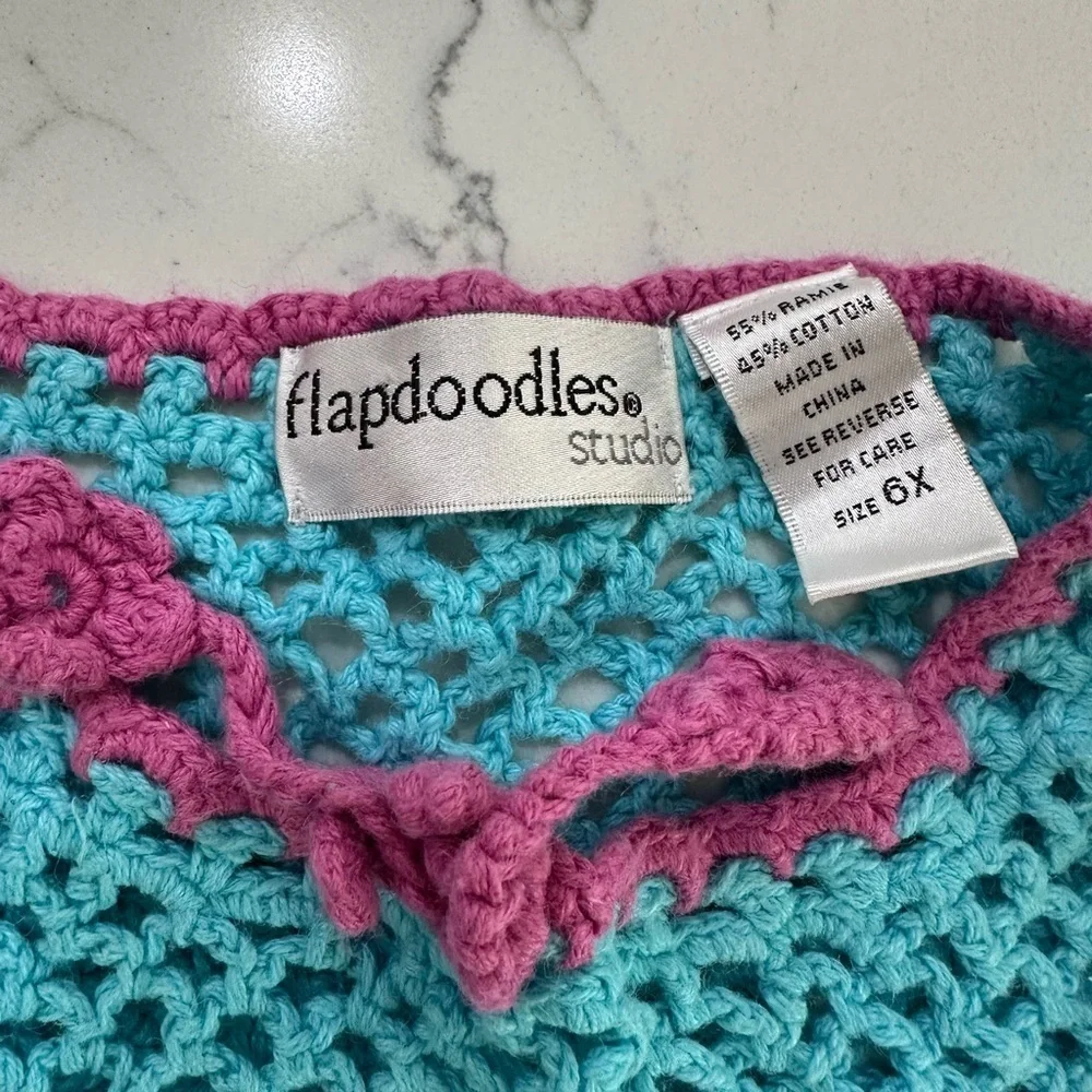 Flapdoodles poncho 90s pink