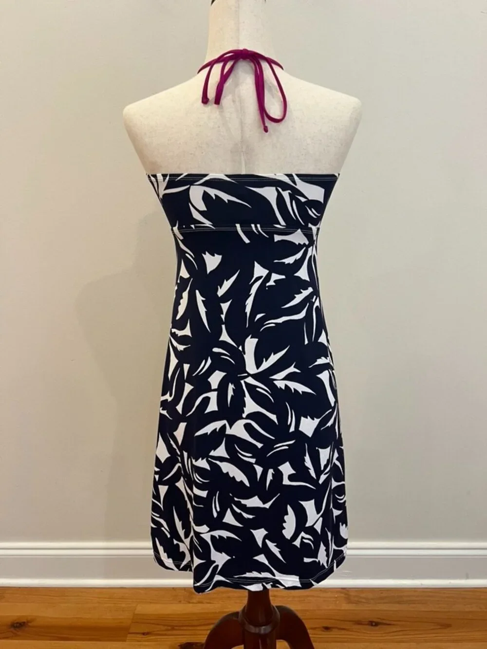Tommy Bahama Swim Dress Extra Small Navy Halter Padded Cups Tropical Leaf Print