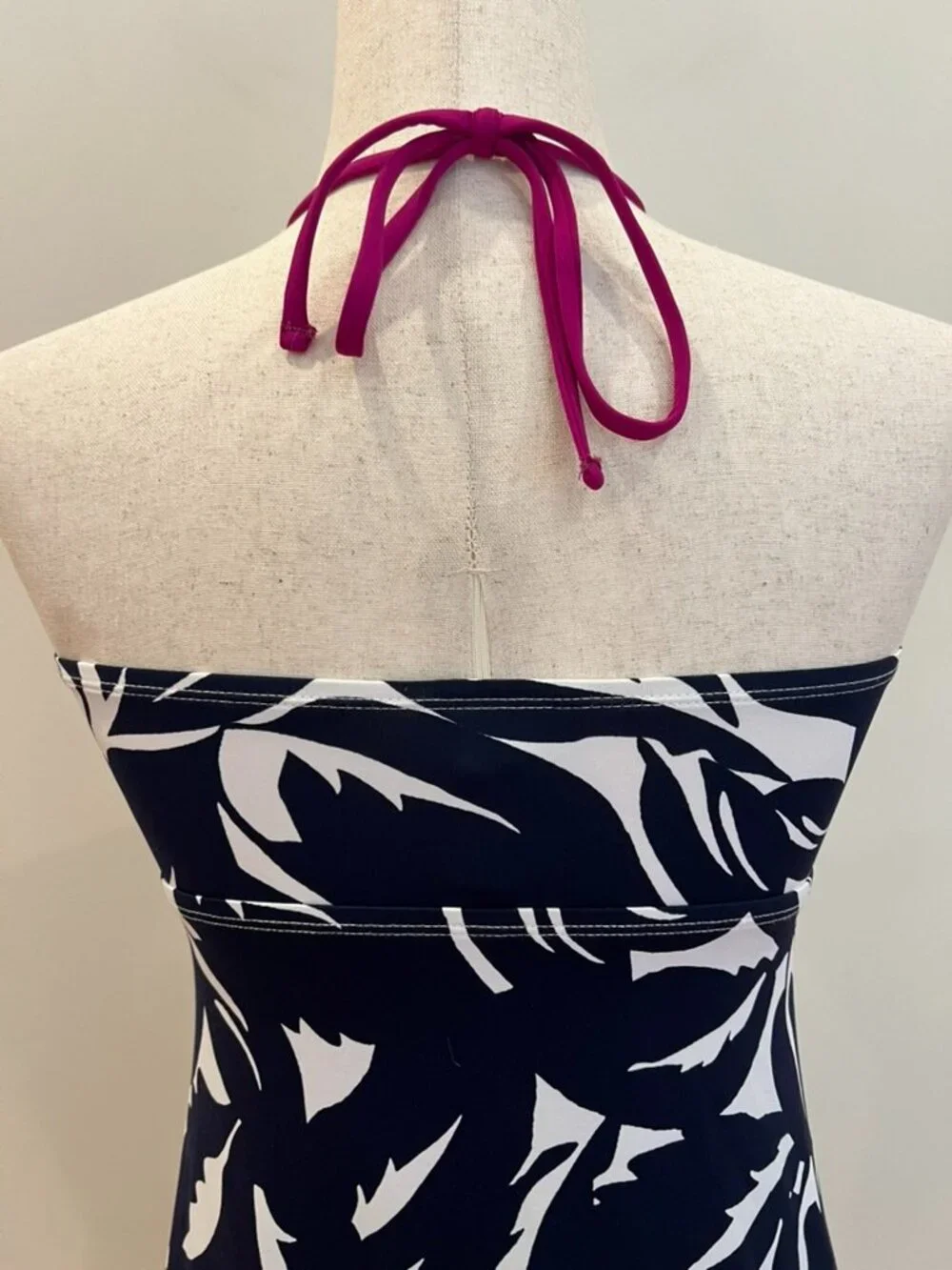 Tommy Bahama Swim Dress Extra Small Navy Halter Padded Cups Tropical Leaf Print