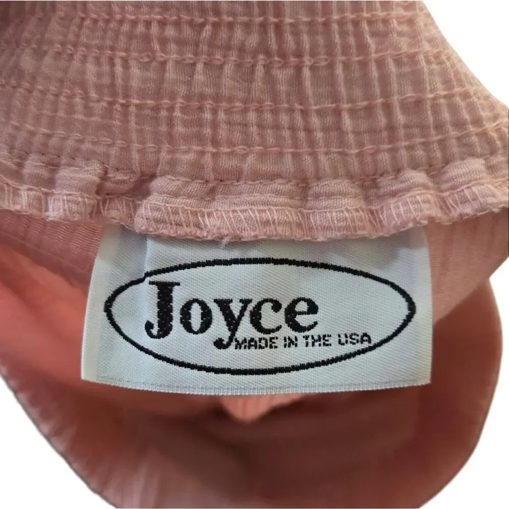Joyce like new