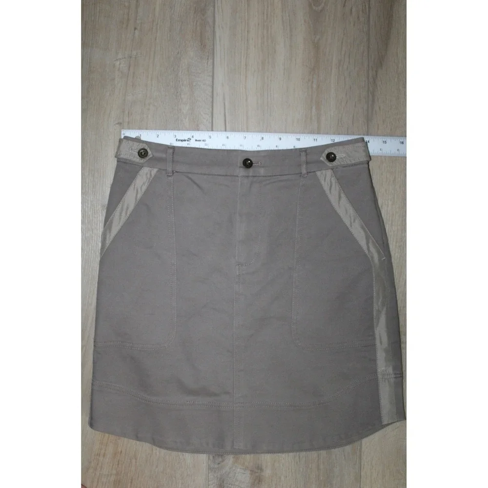 Club Monaco button mini casual