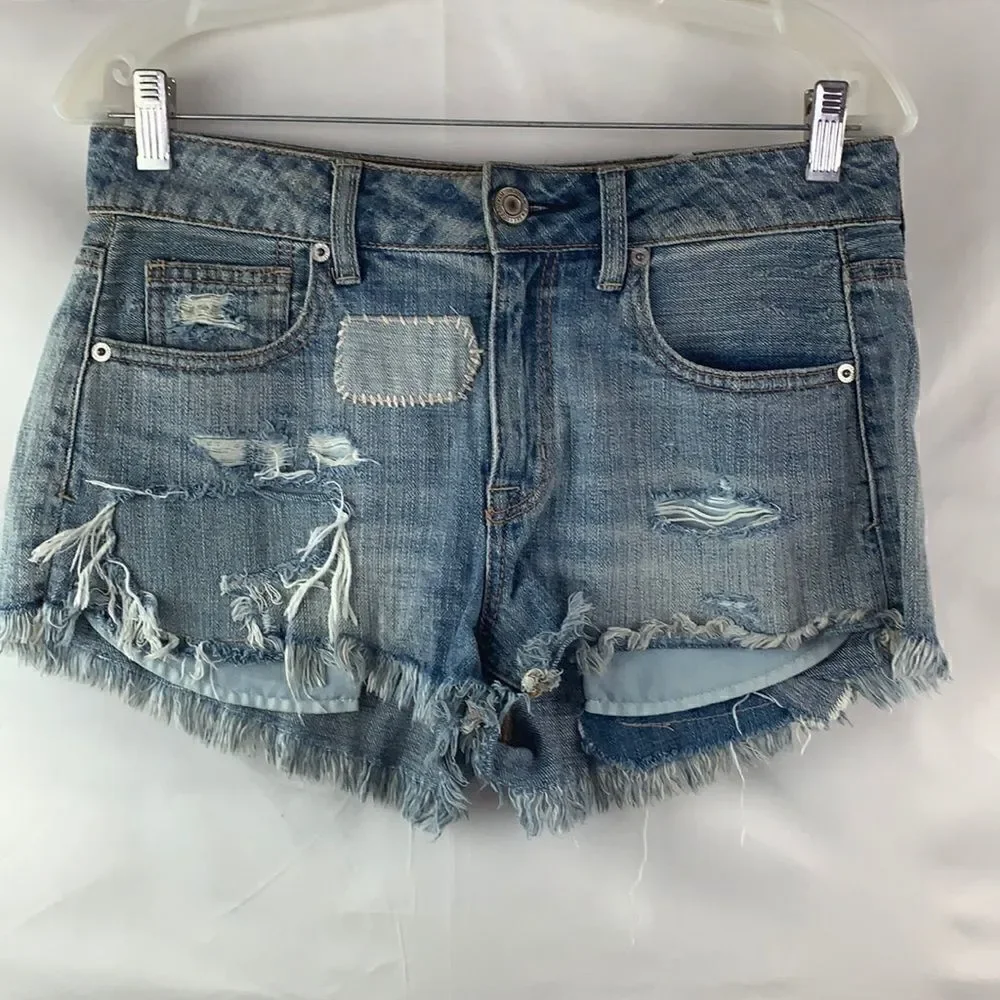 American Eagle high rise shortie denim shorts size 4