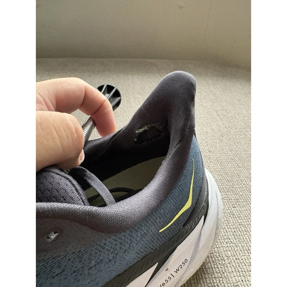 Hoka One One hoka one