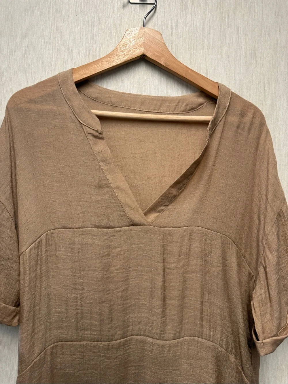 NWT Cupshe Tan Loose-Fit V-Neck Beach Cover-Up Dress, Size M