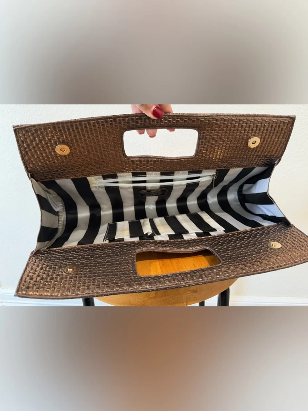 Charming Charlies stylish woven
