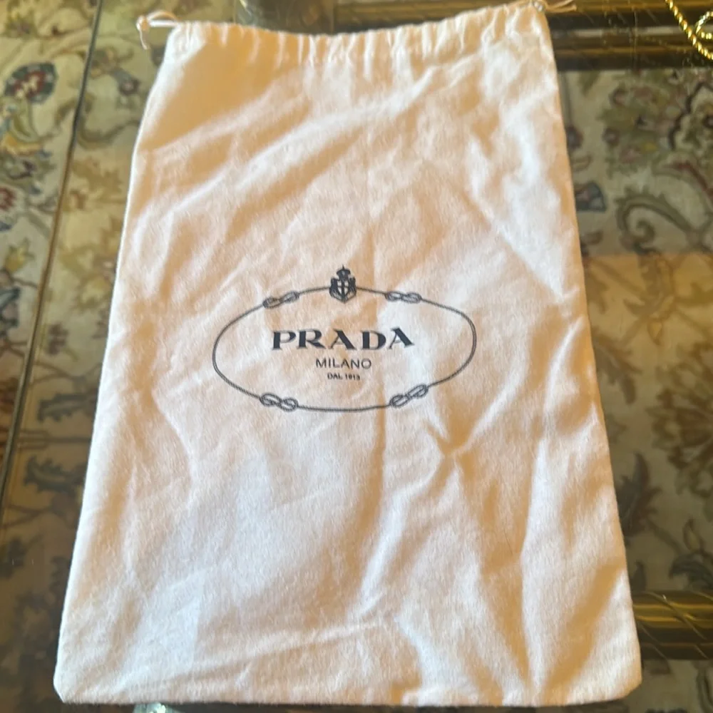Prada bag holiday