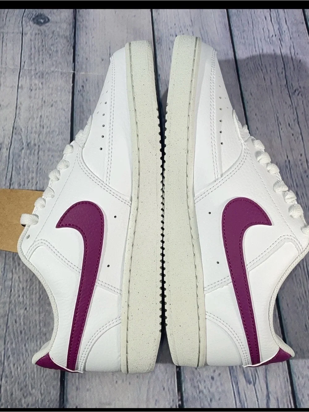 Nike low top