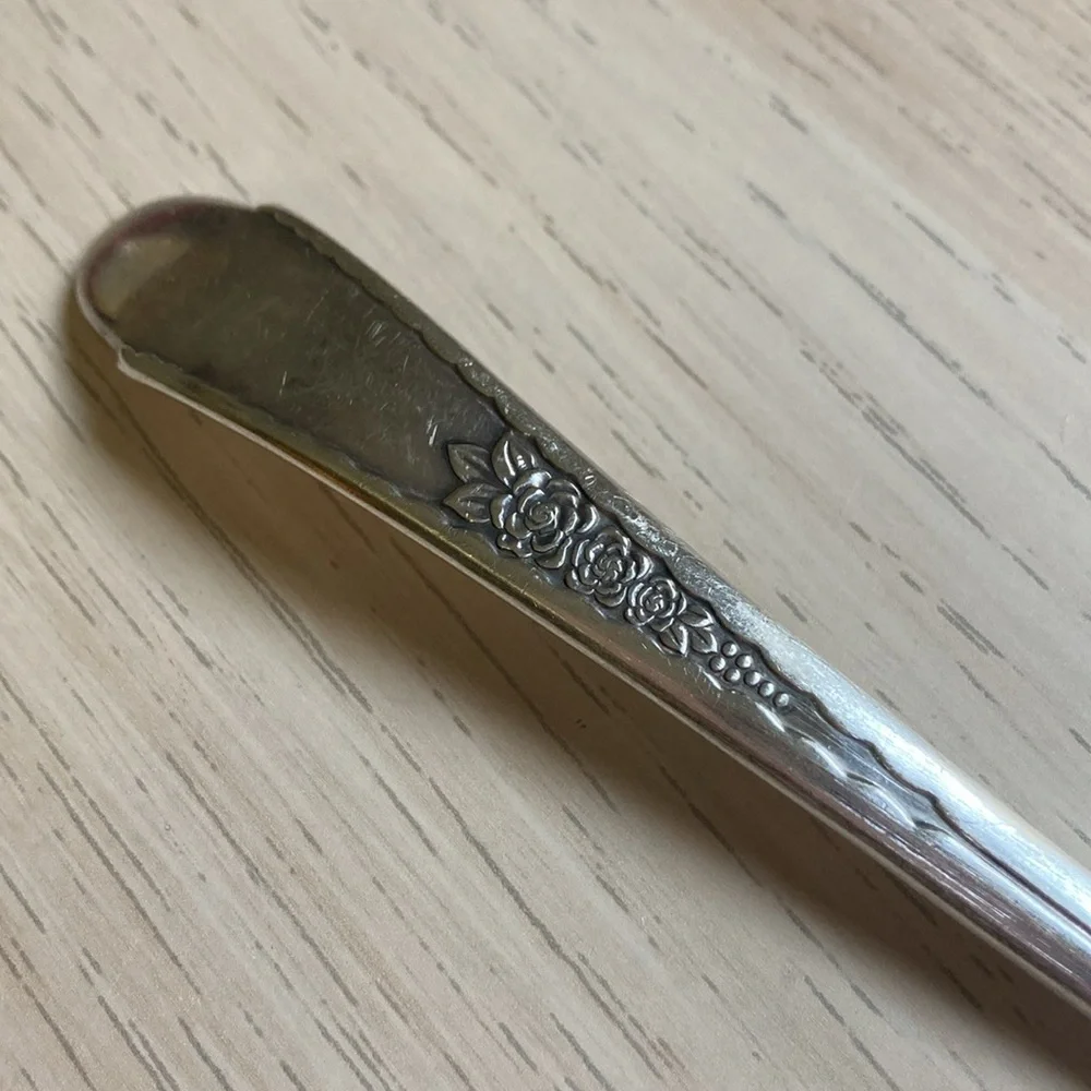 WM. Rogers & Son vintage gravy