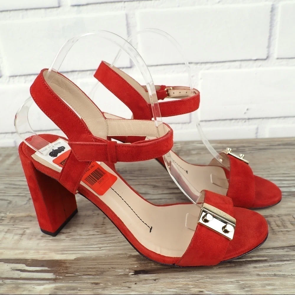 FURLA sz 39.5 METROPOLIS SANDAL ANKLE STRAP PEPERONCINO red suede strappy