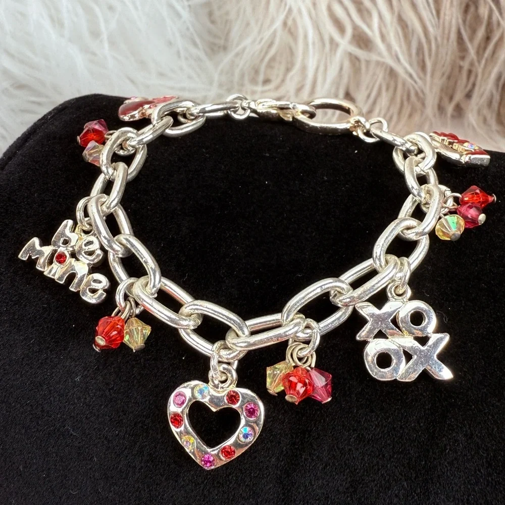 Silvertone and red charm Valentine, be mine heart small costume bracelet