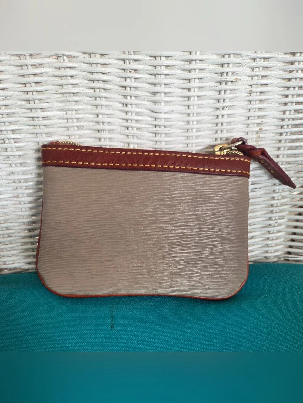Dooney & Bourke compact dooney