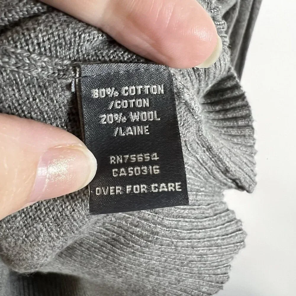 Abercrombie & Fitch Mens Gray Sweater Muscle V Neck Size‎ M Wool Blend Preppy