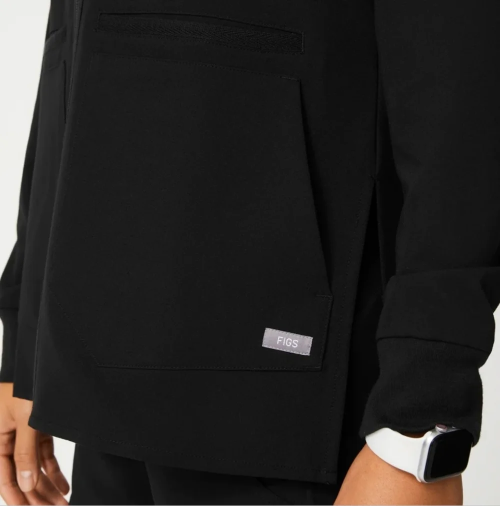 Figs front cuffs