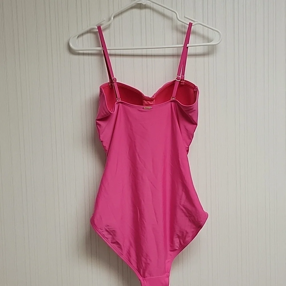 Relleciga 1 Pc Swimsuit Sz Medium. Bright Pink Removable Straps. New With Tags