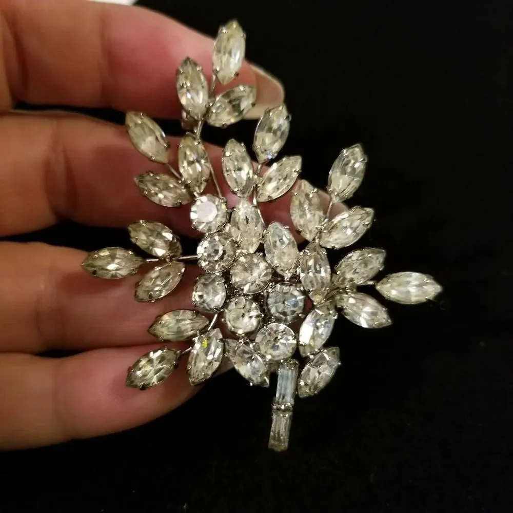 Vintage clear rhinestone