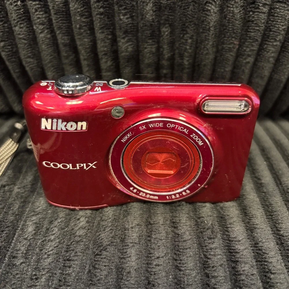 Nikon coolpix l28