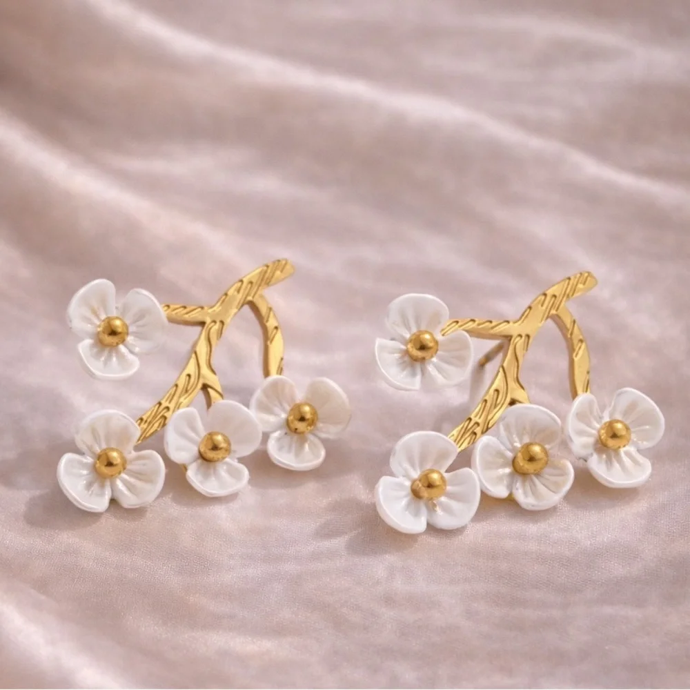 Anthropologie charming earrings