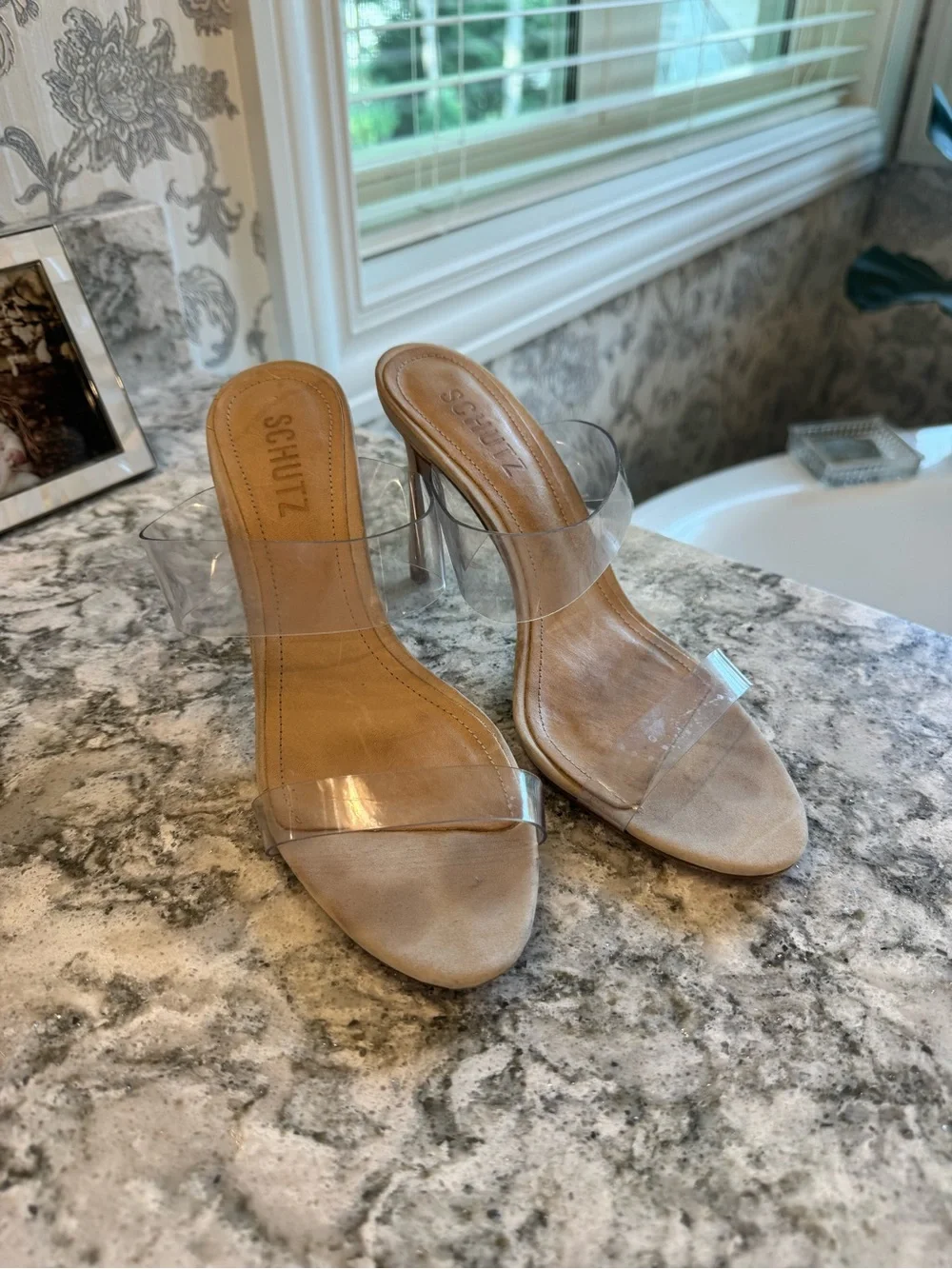 SCHUTZ elegant mule
