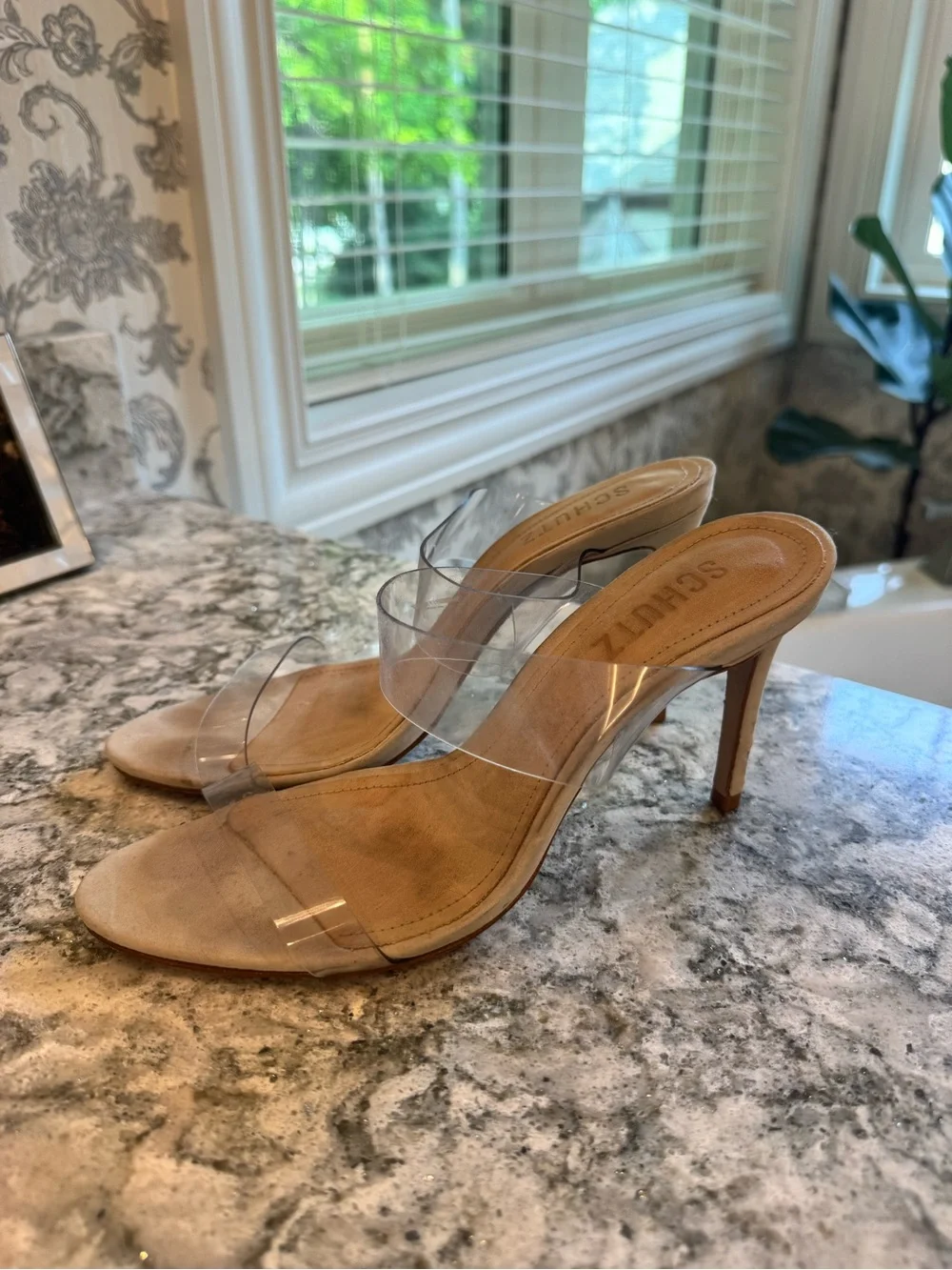SCHUTZ elegant mule