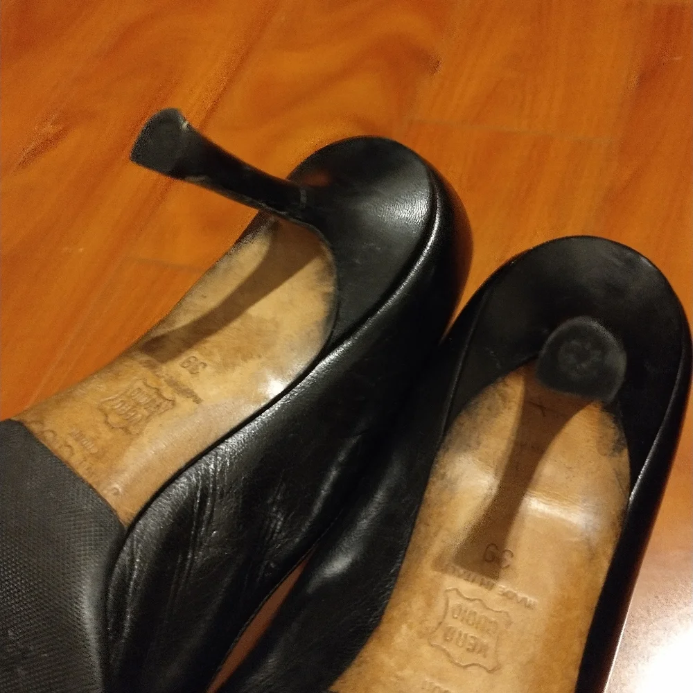 Jimmy Choo classic black