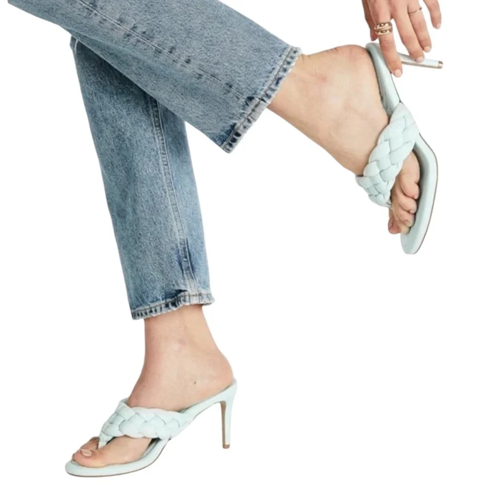 JustFab elegant light